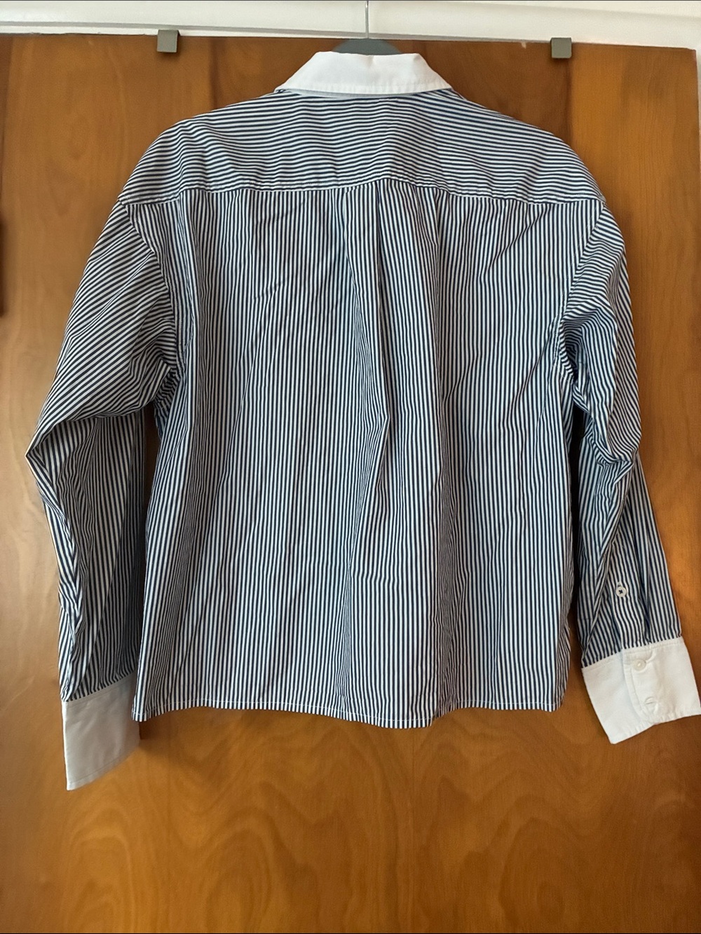 J.Crew Relaxed-fit cropped cotton poplin shirt in stripe - Picture 6 of 7